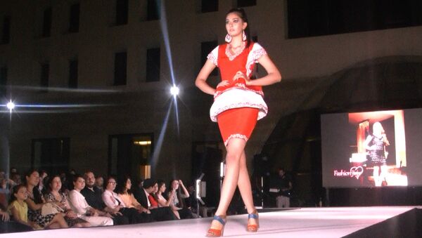 Dushanbe Fashion week: традиции в современной интерпретации - Sputnik Грузия