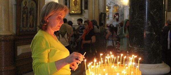 религия церковь верующие собор Самеба - Sputnik Грузия