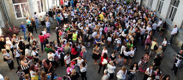 ახალი სასწავლო წლის დაწყება სკოლაში - Sputnik საქართველო