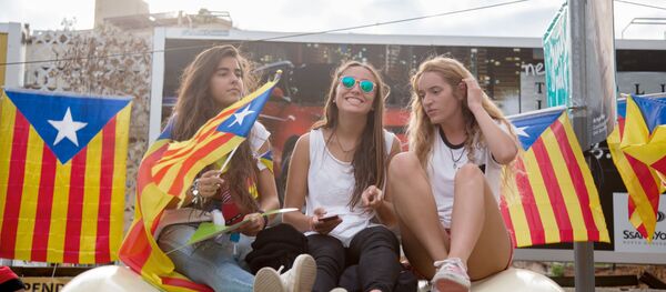 Празднование Дня Каталонии в Барселоне Празднование Дня Каталонии в Барселоне - Sputnik Грузия
