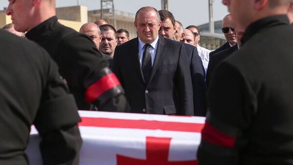 Тело военного, погибшего в миссии НАТО, доставили в Тбилиси - Sputnik Грузия