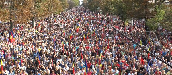 Многотысячные протесты проходят в Кишиневе - Sputnik Грузия