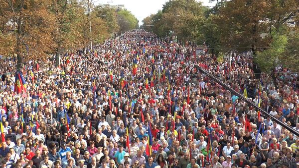 Многотысячные протесты проходят в Кишиневе - Sputnik Грузия