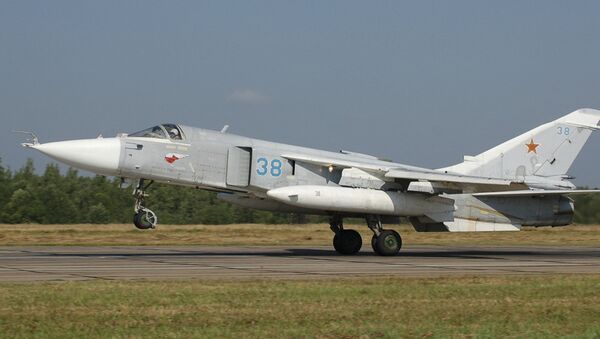 Боевой самолет Су-24 - Sputnik საქართველო