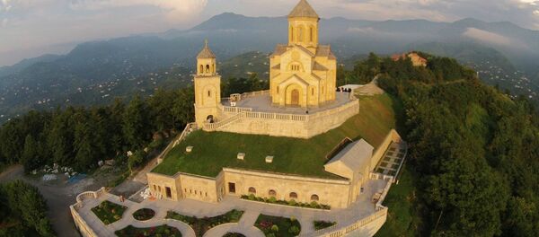 Монастырский комплекс Святой Троицы открыт в Аджарии - Sputnik Грузия