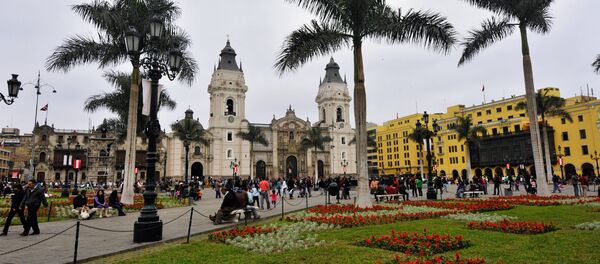Кафедральный собор на Пласа Майор в Лиме - Sputnik Грузия