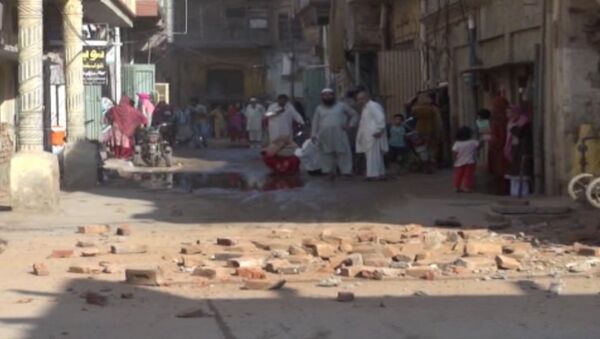 Оборванные провода и разрушенные стены: последствия землетрясения в Пакистане - Sputnik Грузия