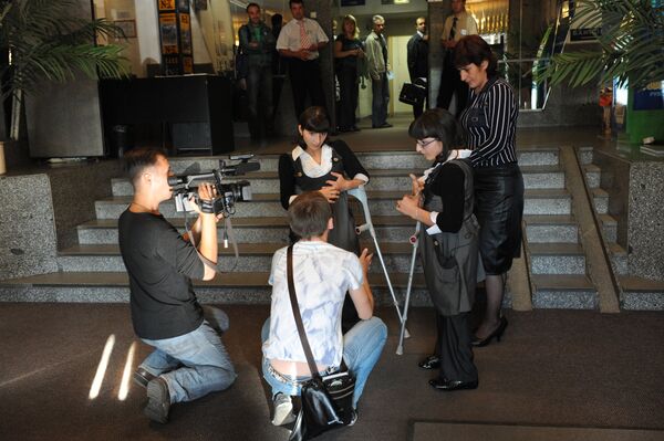 Известные разделенные сиамские близнецы Зита и Гита Резахановы в Москве Известные разделенные сиамские близнецы Зита и Гита Резахановы в Москве - Sputnik Грузия