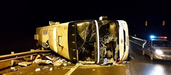 Пассажирский автобус перевернулся под Тулой - Sputnik Грузия