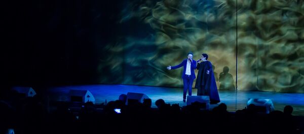 Голоса Грузии / Этери Бериашвили и Брэндон Стоун. - Sputnik Грузия