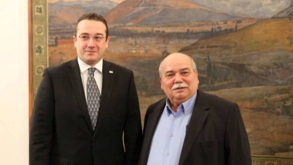 Глава парламента Греции Никос Вуцис и Давид Бакрадзе - Sputnik Грузия