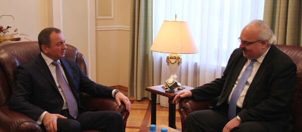 Глава МИД Беларуси Владимир Макей и замглавы МИД Грузии Давид Джалагания - Sputnik Грузия