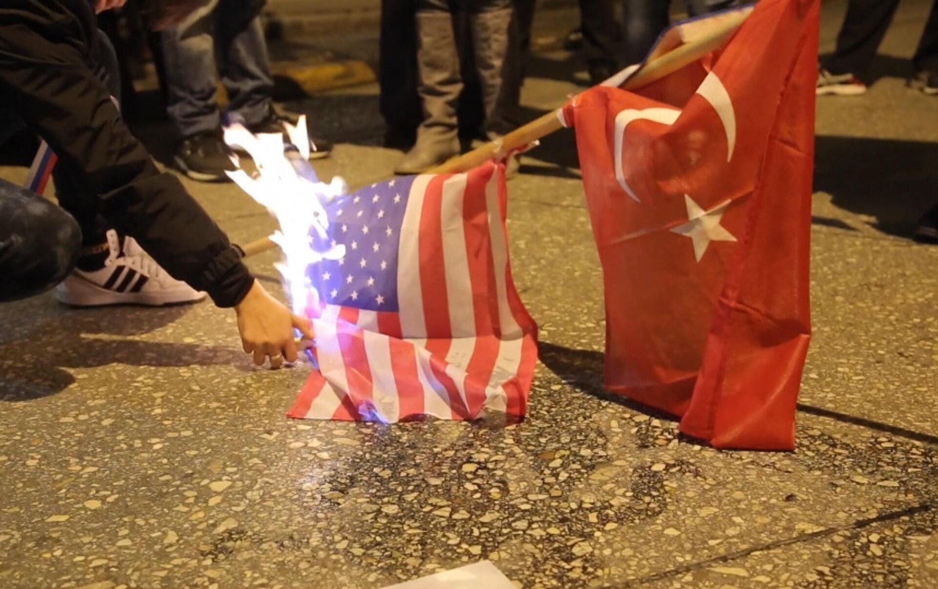 греки сожгли