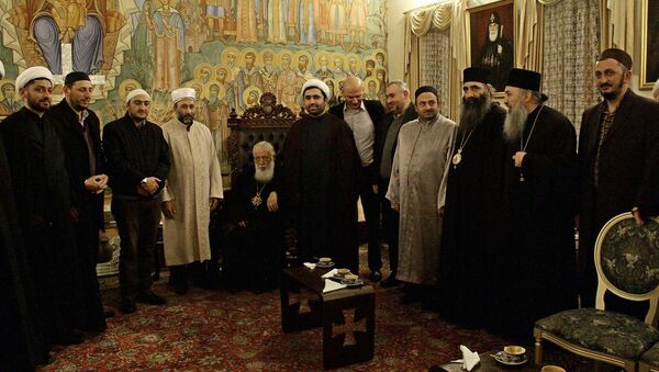Патриарх Грузии принял представителей Управления мусульман - Sputnik Грузия
