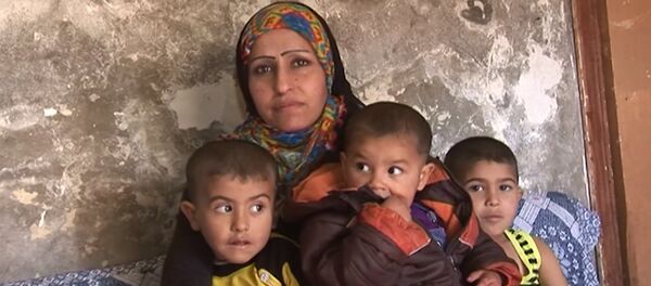 Отрезают головы, крадут женщин – жительница Пальмиры о боевиках ДАИШ - Sputnik Грузия