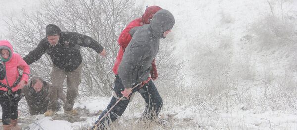 საქართველოს აღმოსავლეთით უსინათლოების ჯგუფმა თოვლსა და ქარში მთის მწვერვალი დაიპყრო საქართველოს აღმოსავლეთით უსინათლოების ჯგუფმა თოვლსა და ქარში მთის მწვერვალი დაიპყრო - Sputnik საქართველო