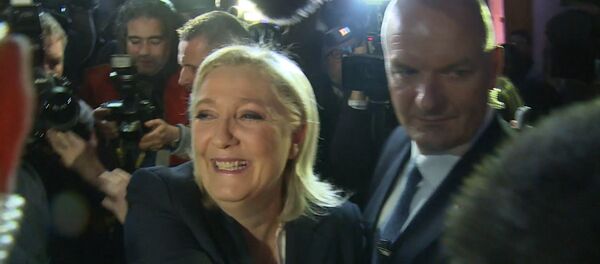 ლე პენმა არჩევნებში ნაცფრონტის შედეგებისათვის ფრანგებს მადლობა გადაუხადა ლე პენმა არჩევნებში ნაცფრონტის შედეგებისათვის ფრანგებს მადლობა გადაუხადა - Sputnik საქართველო