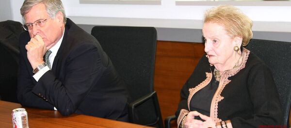 Министр обороны Грузии встретилась с Мадлен Олбрайт - Sputnik Грузия