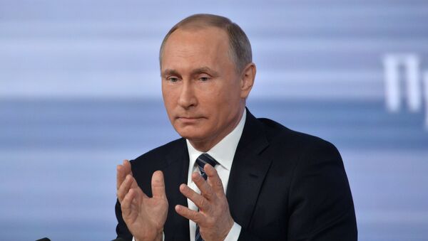 Одиннадцатая ежегодная большая пресс-конференция президента России Владимира Путина - Sputnik Грузия