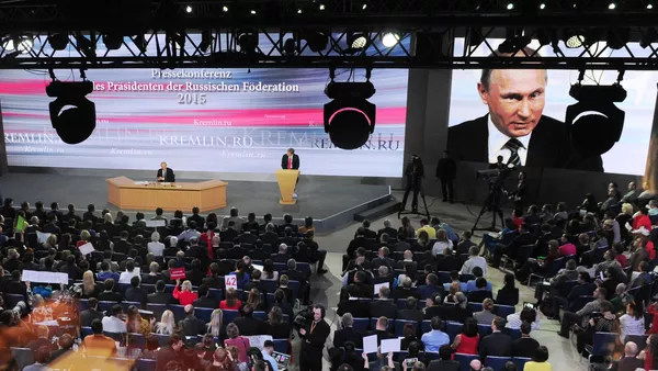 Одиннадцатая ежегодная большая пресс-конференция президента России Владимира Путина - Sputnik Грузия