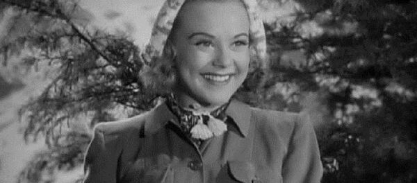 კადრი ფილმიდან მზიური ველის სერენადა - სონია ჰენი კადრი ფილმიდან მზიური ველის სერენადა - სონია ჰენი - Sputnik საქართველო