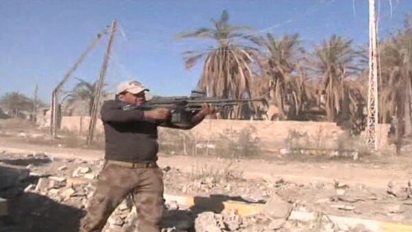 Наступление иракской армии на Эр-Рамади: пулеметная пальба и артобстрел - Sputnik Грузия