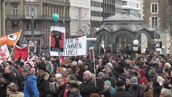 Марш в Кельне и митинг в Штутгарте: Германия протестует против насилия - Sputnik Грузия