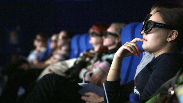 Зрители сидят в кинозале - Sputnik Грузия