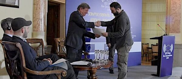 Пять грузинских журналистов получили награды от ЕС - Sputnik Грузия