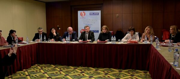 Как сохранить язык Пушкина на земле Руставели - встреча экспертов - Sputnik Грузия