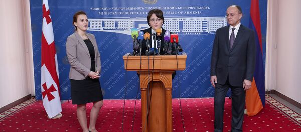 თინათინ ხიდაშელი ერევანში თინათინ ხიდაშელი ერევანში - Sputnik საქართველო