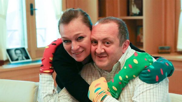 Георгий Маргвелашвили с супругой - Sputnik Грузия