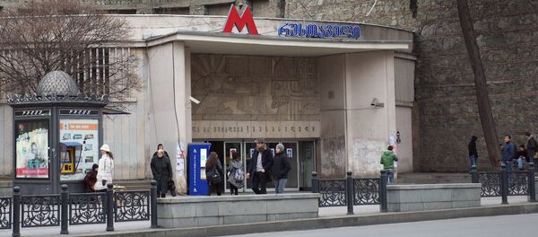 Вход на станцию метро Руставели Вход на станцию метро Руставели - Sputnik Грузия