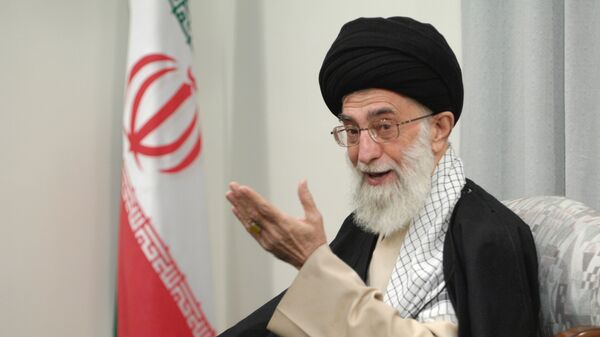 Духовный лидер Ирана аятолла Сейед Али Хаменеи - Sputnik Грузия