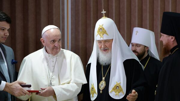 Встреча патриарха Московского и всея Руси Кирилла с папой римским Франциском - Sputnik Грузия