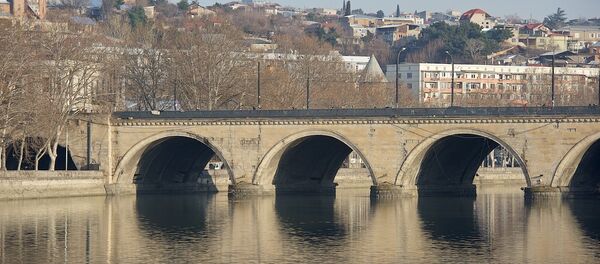 Набережная Тбилиси Набережная Тбилиси - Sputnik Грузия