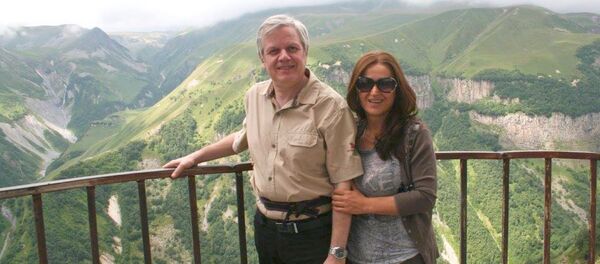 ვინსენტ დელანოე მეუღლესთან ერთად - Sputnik საქართველო