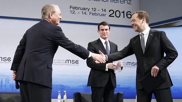 Дмитрий Медведев на Мюнхенской конференции по вопросам политики безопасности - Sputnik Грузия