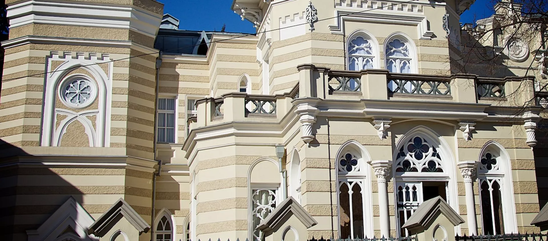 Дворец искусств Art Palace - Sputnik Грузия, 1920, 22.02.2021