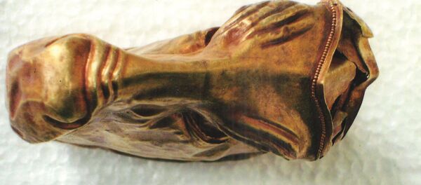 Символ власти – золотая маска быка - Sputnik Грузия