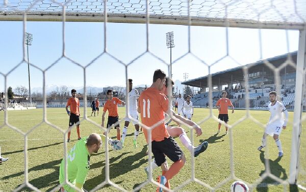 Футбол. Чемпионат Грузии. Саповнела против Динамо Тбилиси - Sputnik Грузия