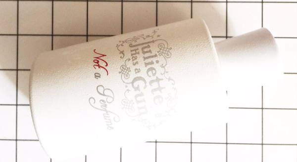 Juliette Has A Gun-ის პროვოკაციული დასახელების პარფიუმი Not a Perfume Juliette Has A Gun-ის პროვოკაციული დასახელების პარფიუმი Not a Perfume - Sputnik საქართველო