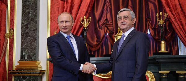 Президенты Армении и России Серж Саргсян и Владимир Путин Президенты Армении и России Серж Саргсян и Владимир Путин - Sputnik Грузия