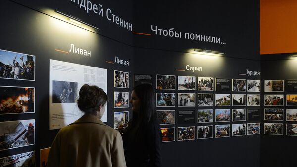 Экспозиции фотографий Андрея Стенина - Sputnik Грузия