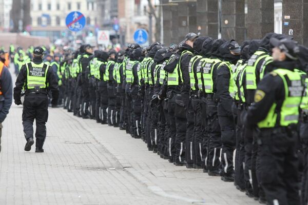 Шествие легионеров Ваффен СС и их сторонников в Риге - Sputnik Грузия