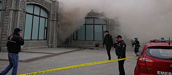 ხანძარი სამებაში ხანძარი სამებაში - Sputnik საქართველო