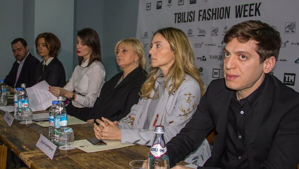 Пресс-конференция организаторов Тбилисской Недели моды Tbilisi Fashion Week - Sputnik Грузия