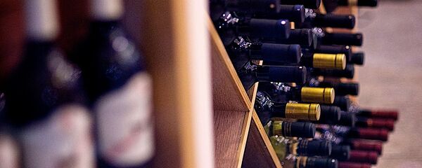 ღვინის მაღაზია თბილისში ღვინის მაღაზია თბილისში - Sputnik საქართველო