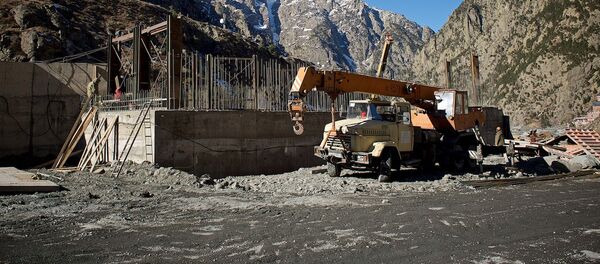 Строительство новых административных зданий и восстановление инфраструктуры в Дарьяльском ущелье - Sputnik Грузия