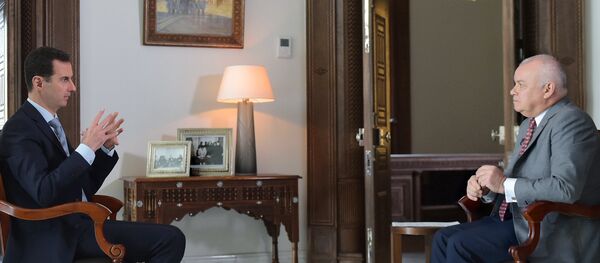 Интервью президента Сирии Б. Асада гендиректору МИА Россия сегодня Д. Киселеву Интервью президента Сирии Б. Асада гендиректору МИА Россия сегодня Д. Киселеву - Sputnik Грузия